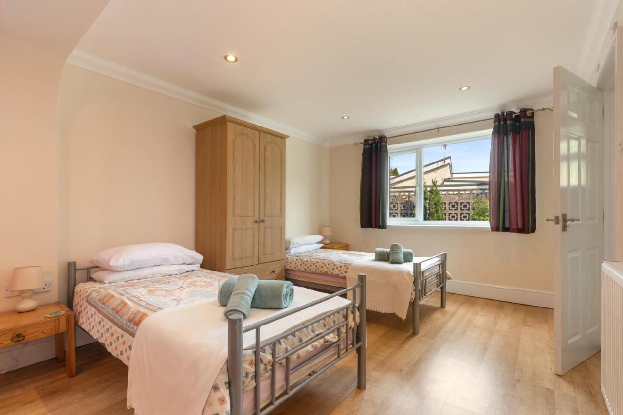 Sunningdale - Beach Side Cottage, Sea Views, Parking Saundersfoot Buitenkant foto